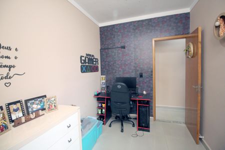 Apartamento à venda com 100m², 2 quartos e 2 vagasQuarto