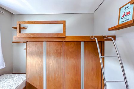 Apartamento à venda com 107m², 3 quartos e 2 vagasQuarto 2 - Armários