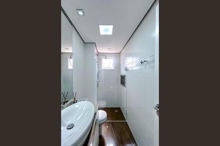 Apartamento à venda com 107m², 3 quartos e 2 vagasBanheiro da Suíte 