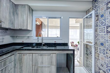 Apartamento à venda com 107m², 3 quartos e 2 vagasCozinha - Torneira