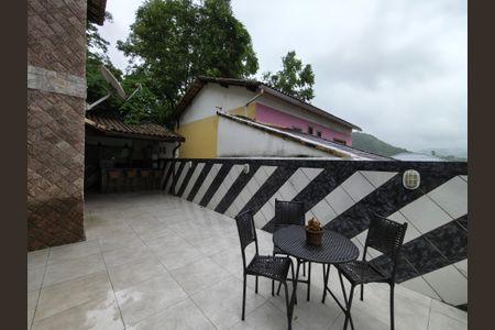 Casa de condomínio para alugar com 160m², 4 quartos e 1 vaga