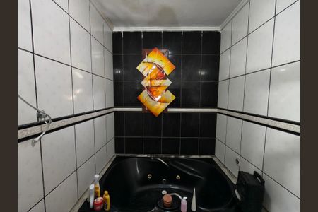 Casa de condomínio para alugar com 160m², 4 quartos e 1 vaga