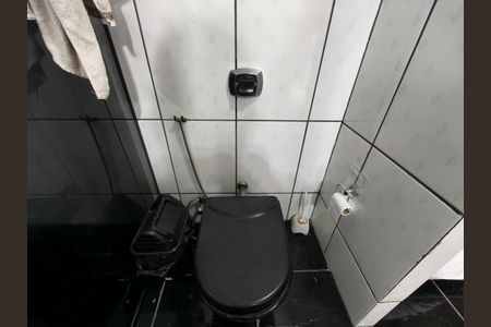 Casa de condomínio para alugar com 160m², 4 quartos e 1 vaga