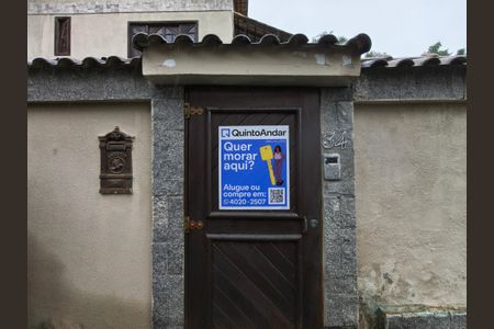 Casa de condomínio para alugar com 160m², 4 quartos e 1 vaga