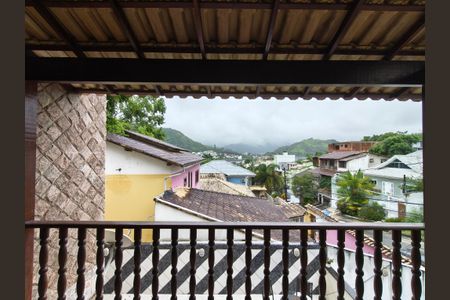 Casa de condomínio para alugar com 160m², 4 quartos e 1 vaga