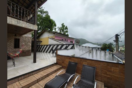 Casa de condomínio para alugar com 160m², 4 quartos e 1 vaga