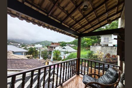 Casa de condomínio para alugar com 160m², 4 quartos e 1 vaga