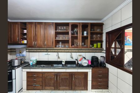 Casa de condomínio para alugar com 160m², 4 quartos e 1 vaga