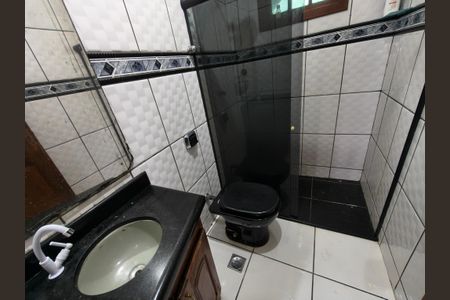 Casa de condomínio para alugar com 160m², 4 quartos e 1 vaga