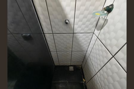 Casa de condomínio para alugar com 160m², 4 quartos e 1 vaga