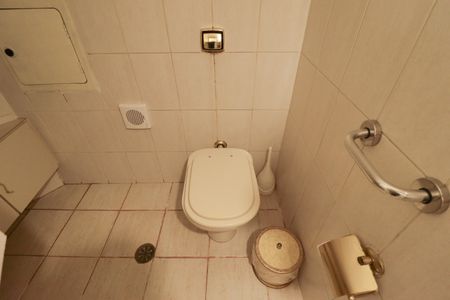 Casa à venda com 93m², 2 quartos e 2 vagasLavabo