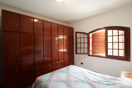 Casa à venda com 93m², 2 quartos e 2 vagasQuarto 1