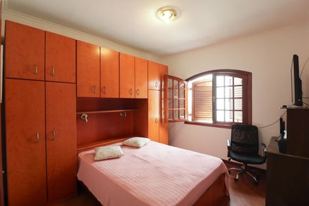 Casa à venda com 93m², 2 quartos e 2 vagasQuarto 2