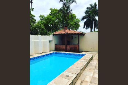 Casa para alugar com 240m², 3 quartos e 3 vagasÁrea externa