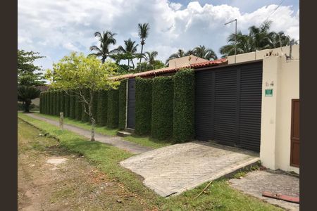 Casa para alugar com 240m², 3 quartos e 3 vagasFachada