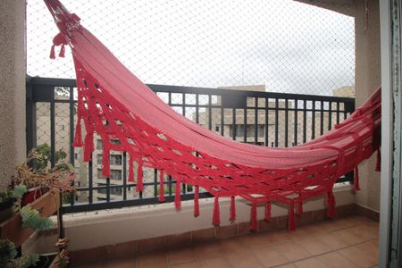 Sacada de apartamento à venda com 3 quartos, 77m² em Vila Sofia, São Paulo