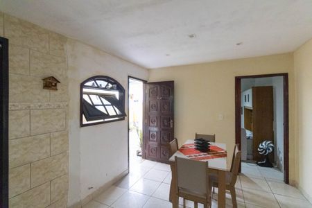 Casa para alugar com 140m², 2 quartos e 1 vaga Casa para alugar com 140m², 2 quartos e 1 vagaCozinha