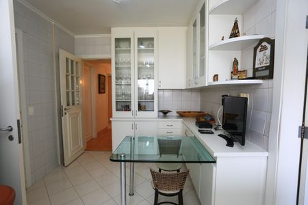 Apartamento à venda com 167m², 3 quartos e 3 vagascozinha