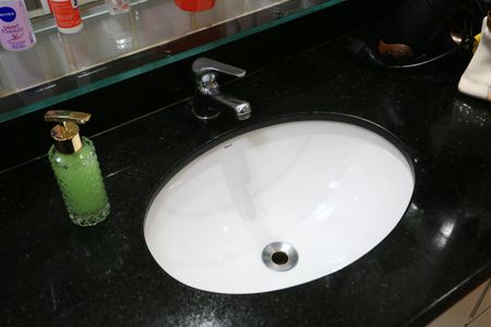 Apartamento à venda com 167m², 3 quartos e 3 vagasBanheiro da Suíte