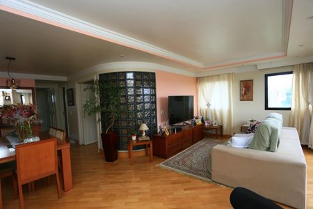 Apartamento à venda com 167m², 3 quartos e 3 vagasSala 