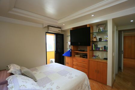 Apartamento à venda com 167m², 3 quartos e 3 vagassuíte