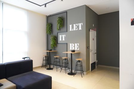 Studio para alugar com 23m², 1 quarto e sem vagaÁrea Comum - Cafeteria