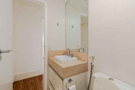Apartamento para alugar com 72m², 2 quartos e 2 vagasBanheiro