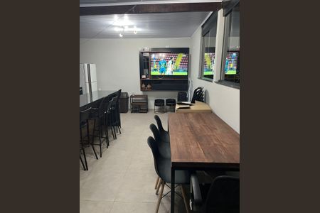 Apartamento à venda com 150m², 2 quartos e 1 vaga Apartamento à venda com 150m², 2 quartos e 1 vagaÁrea de serviço cobertura