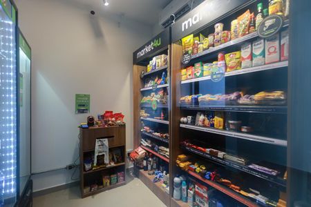 Studio para alugar com 31m², 1 quarto e sem vaga Studio para alugar com 31m², 1 quarto e sem vagaÁrea comum - Mini-mercado