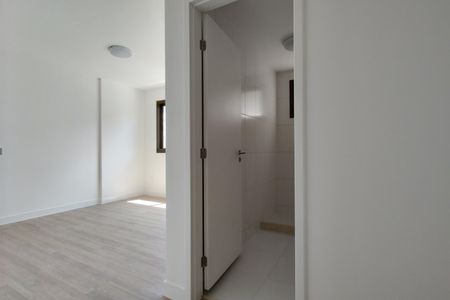 Apartamento para alugar com 123m², 4 quartos e 2 vagasQuarto 3 - Suíte 