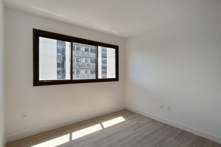 Apartamento para alugar com 123m², 4 quartos e 2 vagasQuarto 3 - Suíte 