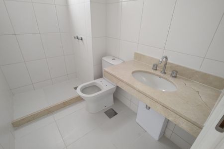 Apartamento para alugar com 123m², 4 quartos e 2 vagasBanheiro da Suíte 3