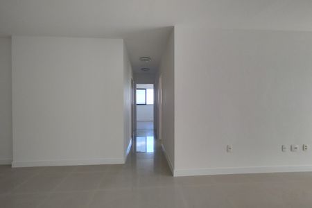 Apartamento para alugar com 123m², 4 quartos e 2 vagasSala