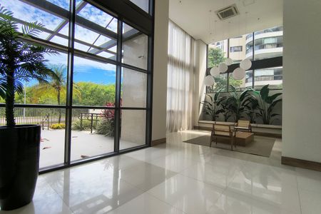 Apartamento para alugar com 123m², 4 quartos e 2 vagasHall de entrada