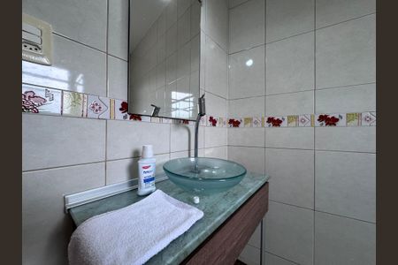 Casa de condomínio para alugar com 260m², 3 quartos e 2 vagas Casa de condomínio para alugar com 260m², 3 quartos e 2 vagasBanheiro Social