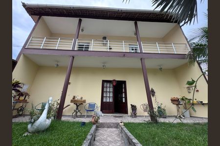 Casa de condomínio para alugar com 260m², 3 quartos e 2 vagas Casa de condomínio para alugar com 260m², 3 quartos e 2 vagasÁrea externa