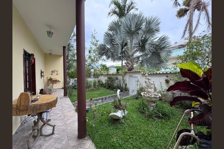 Casa de condomínio para alugar com 260m², 3 quartos e 2 vagas Casa de condomínio para alugar com 260m², 3 quartos e 2 vagasÁrea externa