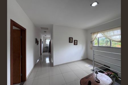 Casa de condomínio para alugar com 260m², 3 quartos e 2 vagas Casa de condomínio para alugar com 260m², 3 quartos e 2 vagasSala (Segundo andar)