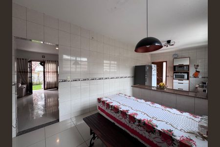 Casa de condomínio para alugar com 260m², 3 quartos e 2 vagas Casa de condomínio para alugar com 260m², 3 quartos e 2 vagasCozinha e Área de Serviço