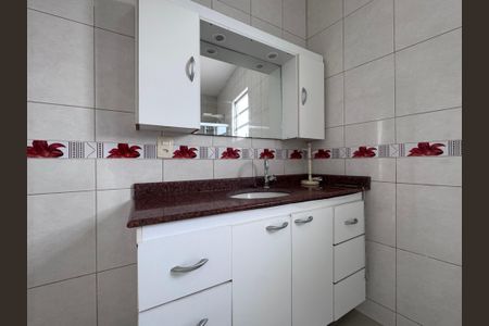 Casa de condomínio para alugar com 260m², 3 quartos e 2 vagas Casa de condomínio para alugar com 260m², 3 quartos e 2 vagasSuíte - Banheiro