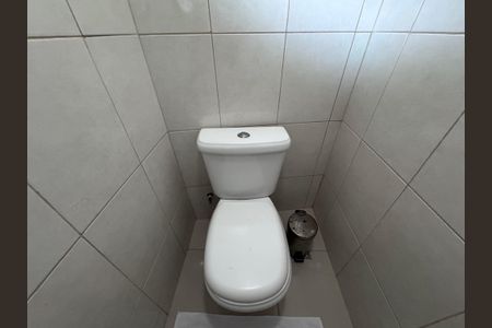 Casa de condomínio para alugar com 260m², 3 quartos e 2 vagas Casa de condomínio para alugar com 260m², 3 quartos e 2 vagasLavabo