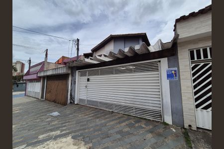 Casa à venda com 171m², 4 quartos e 3 vagasFachada