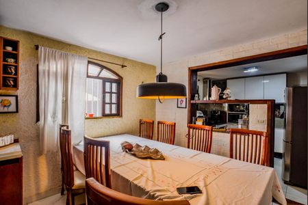 Casa à venda com 171m², 4 quartos e 3 vagasSala de Jantar