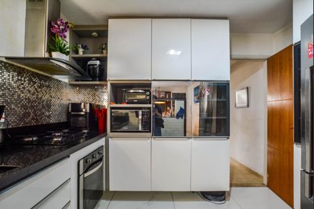 Casa à venda com 171m², 4 quartos e 3 vagasCozinha