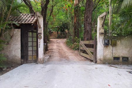 Casa à venda com 70m², 2 quartos e 1 vagaFachada