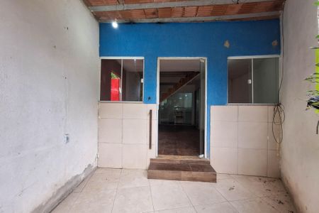 Casa à venda com 70m², 2 quartos e 1 vagaVaranda