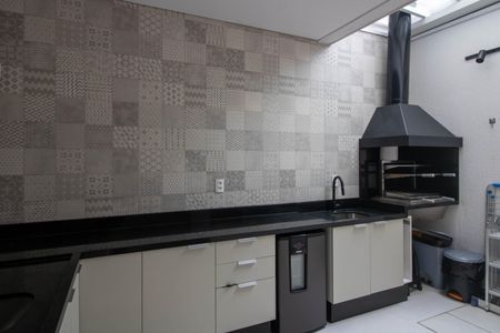 Casa à venda com 131m², 3 quartos e 2 vagasÁrea de Serviço - Churrasqueira