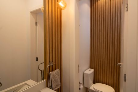 Casa à venda com 131m², 3 quartos e 2 vagasLavabo