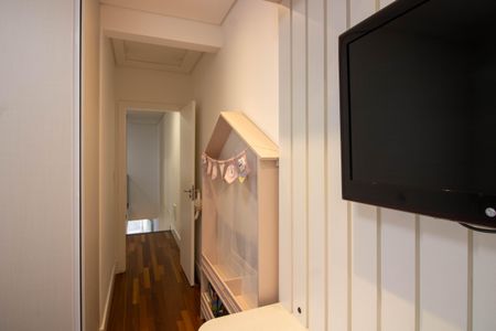 Casa à venda com 131m², 3 quartos e 2 vagasQuarto 2