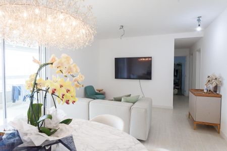 Apartamento à venda com 112m², 3 quartos e 2 vagassala